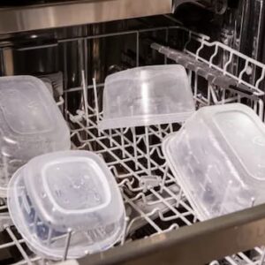 Is Tupperware Dishwasher Safe? Can You Put Tupperware in the Dishwasher?